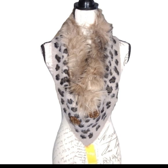 Faux Fur & Leopard Print Collar Wrap Scarf NWT - Picture 4 of 5